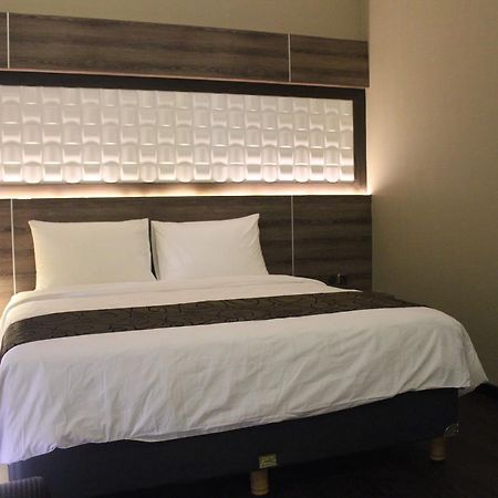 Fontana Hotel Dżakarta Zewnętrze zdjęcie