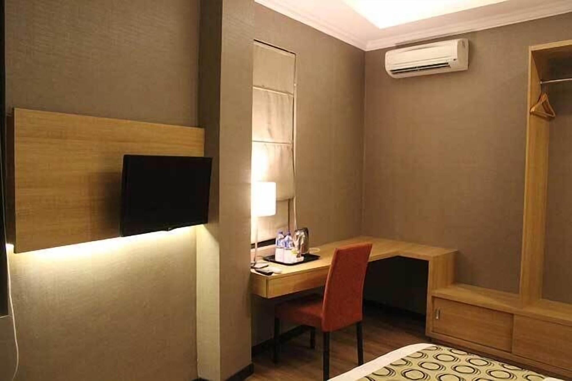 Fontana Hotel Dżakarta Zewnętrze zdjęcie