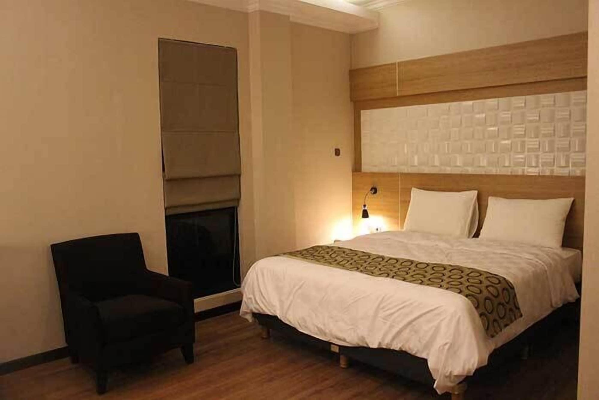 Fontana Hotel Dżakarta Zewnętrze zdjęcie