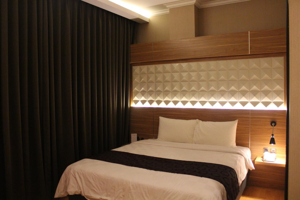 Fontana Hotel Dżakarta Zewnętrze zdjęcie